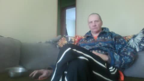 Snapshot of metcas chatting on 02-16-25, 11:38 metcas online show from 02-16-25, 11:38