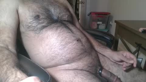 Snapshot of metter26 chatting on 12-24-24, 02:43 atx guy online show from 12-24-24, 02:43