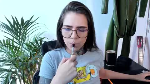 Meurif online show from 09-20-25, 07:04