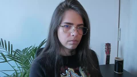 Snapshot of meurief chatting on 05-03-26, 02:56 Meurif online show from 05-03-26, 02:56