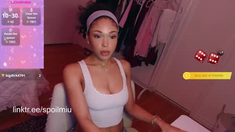 mew2wo online show from 11-24-25, 07:19