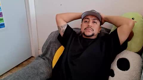 mexidaddycan online show from 12-15-25, 06:23