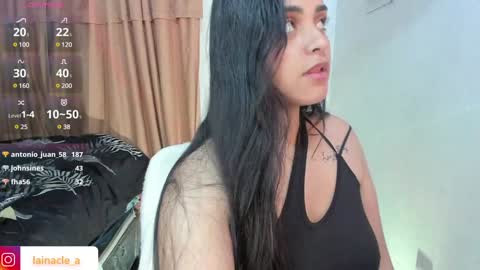 Snapshot of mexitalyguitarist chatting on 01-21-25, 11:03 Booniee online show from 01-21-25, 11:03