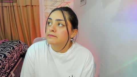 Snapshot of mexitalyguitarist chatting on 01-28-25, 04:08 Booniee online show from 01-28-25, 04:08