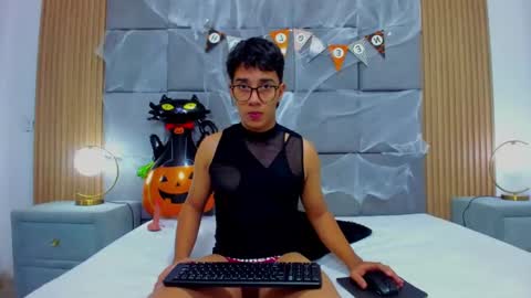 mexwilliams online show from 11-01-25, 12:29