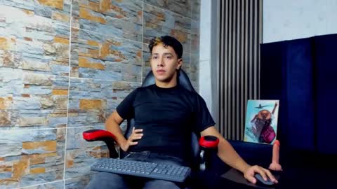 mexwilliams online show from 11-15-25, 12:45