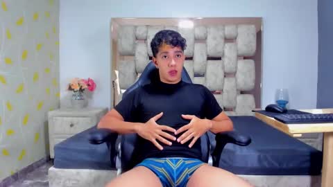 mexwilliams online show from 12-01-25, 12:43