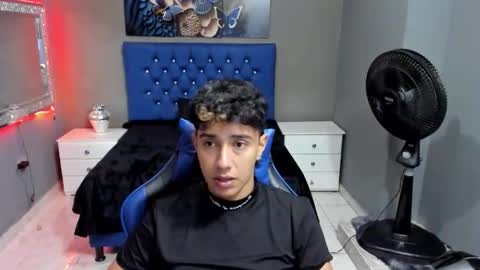 mexwilliams online show from 12-05-25, 01:20