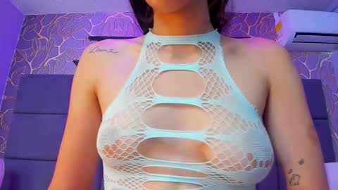 Snapshot of mey_doll chatting on 09-11-25, 11:32 Your Mey  online show from 09-11-25, 11:32