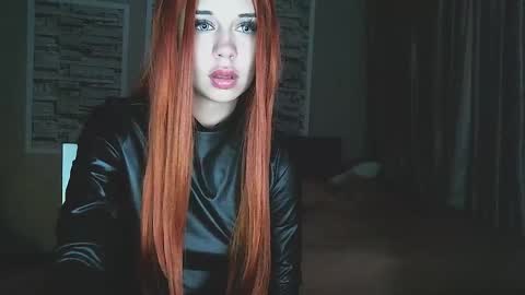 Snapshot of mezzalunaa chatting on 02-26-25, 06:54 vollmond online show from 02-26-25, 06:54