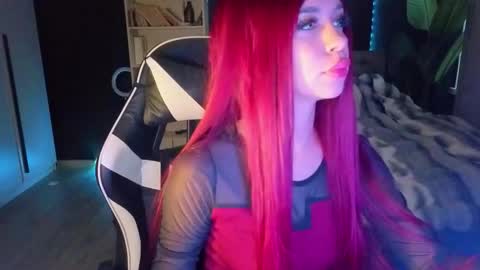 Snapshot of mezzalunaa chatting on 11-01-25, 12:51 vollmond online show from 11-01-25, 12:51