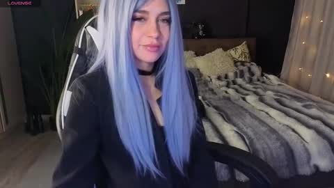 Snapshot of mezzalunaa chatting on 01-12-26, 10:59 vollmond online show from 01-12-26, 10:59