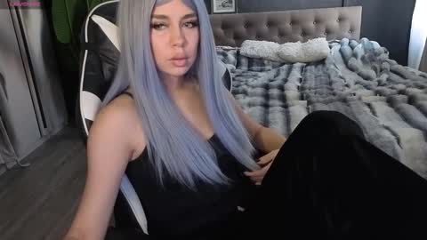 Snapshot of mezzalunaa chatting on 02-24-26, 09:29 vollmond online show from 02-24-26, 09:29