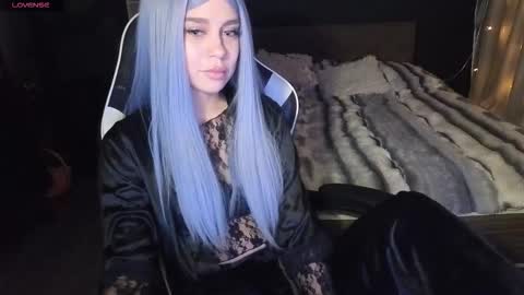 Snapshot of mezzalunaa chatting on 03-11-26, 09:54 vollmond online show from 03-11-26, 09:54