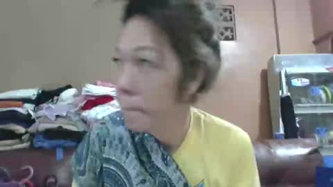  i e h c i R online show from 12-04-24, 05:27