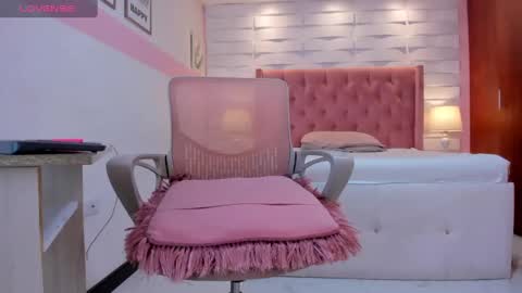 melissa online show from 10-08-25, 01:09