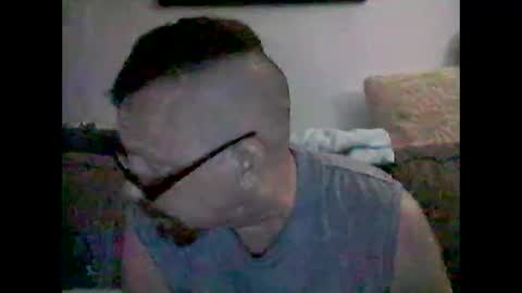 mhitch924 online show from 05-27-26, 01:57