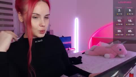 Alice online show from 02-19-25, 01:08