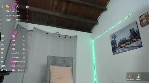 Mia online show from 12-27-24, 04:04