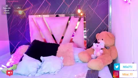 Mia online show from 01-16-26, 03:43