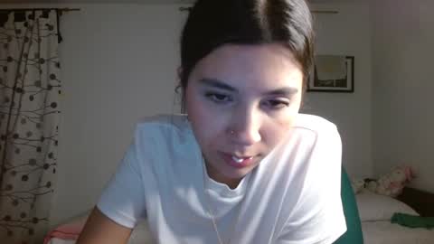 Snapshot of mia__lopez_ chatting on 01-22-25, 03:31 Mia online show from 01-22-25, 03:31