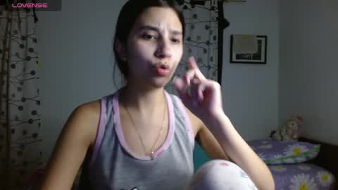 Snapshot of mia__lopez_ chatting on 01-27-25, 05:03 Mia online show from 01-27-25, 05:03