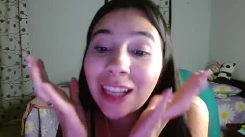 Snapshot of mia__lopez_ chatting on 03-04-25, 03:55 Mia online show from 03-04-25, 03:55