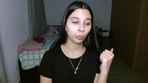 Snapshot of mia__lopez_ chatting on 09-22-25, 03:41 Mia online show from 09-22-25, 03:41