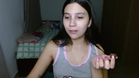 Snapshot of mia__lopez_ chatting on 10-09-25, 01:14 Mia online show from 10-09-25, 01:14