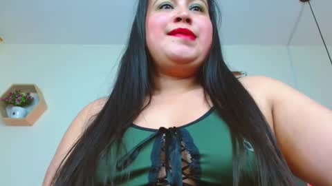 Snapshot of mia__xx1 chatting on 01-15-25, 07:26 C A L L  M E  M I A  online show from 01-15-25, 07:26