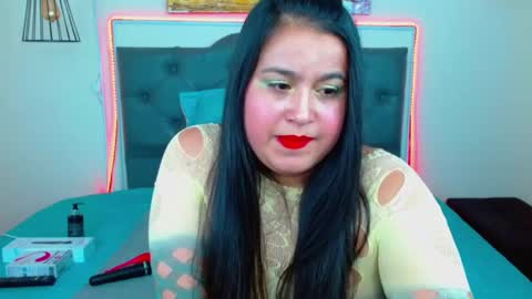 Snapshot of mia__xx1 chatting on 01-17-25, 03:34 C A L L  M E  M I A  online show from 01-17-25, 03:34