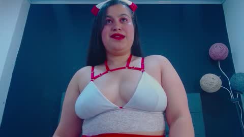 C A L L  M E  M I A  online show from 10-31-25, 03:07