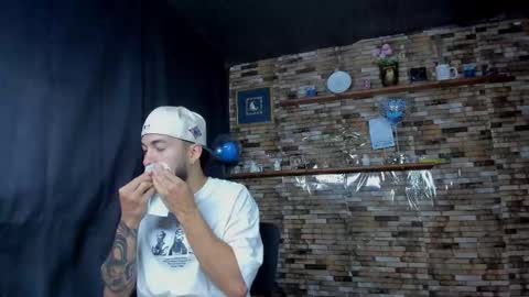 Mia and vincentt model indepent online show from 10-21-25, 04:57