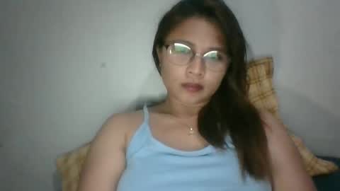 Snapshot of mia_bella04 chatting on 12-18-24, 03:26 mia_bella04 online show from 12-18-24, 03:26