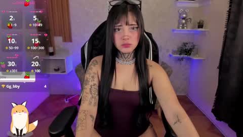 Mia online show from 02-05-25, 07:07