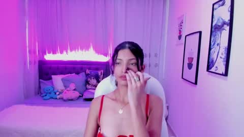 Snapshot of mia_clay1 chatting on 11-22-25, 07:24 Mia online show from 11-22-25, 07:24