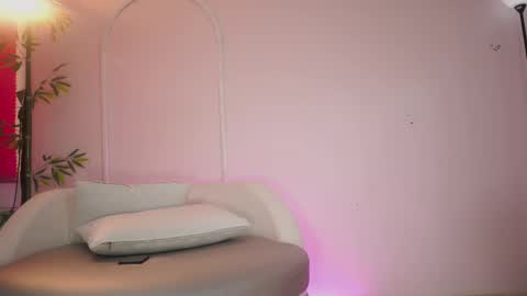 Anna online show from 09-30-25, 08:25