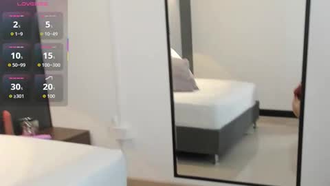 M I A  online show from 01-18-26, 02:04