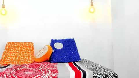 Snapshot of mia_conde1_ chatting on 02-14-25, 10:07 Mia Conde online show from 02-14-25, 10:07