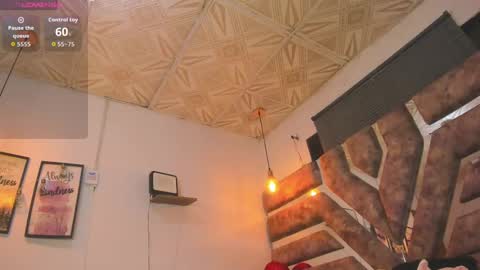 Mia online show from 10-20-25, 08:37