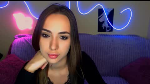 mia_cutie77 online show from 09-30-25, 10:09