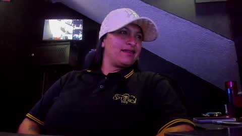 Mia daniela  online show from 09-17-25, 10:55