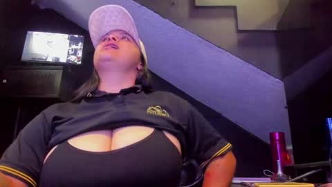 Mia daniela  online show from 09-18-25, 10:45