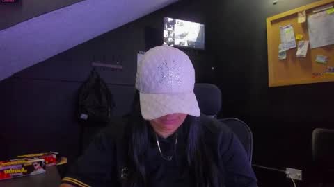 Mia daniela  online show from 09-21-25, 02:51