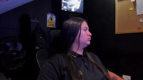 Mia daniela  online show from 09-25-25, 11:08