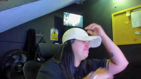 Mia daniela  online show from 09-30-25, 03:00