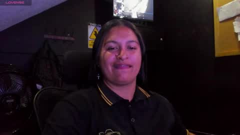 Mia daniela  online show from 10-15-25, 04:12