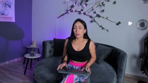 Snapshot of mia_davis__ chatting on 03-12-26, 11:38 mia_davis__ online show from 03-12-26, 11:38