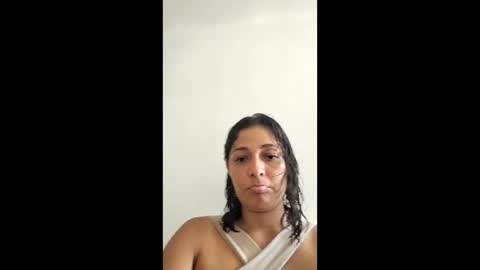 Snapshot of mia_diamon chatting on 05-16-26, 06:07 mia diamon online show from 05-16-26, 06:07