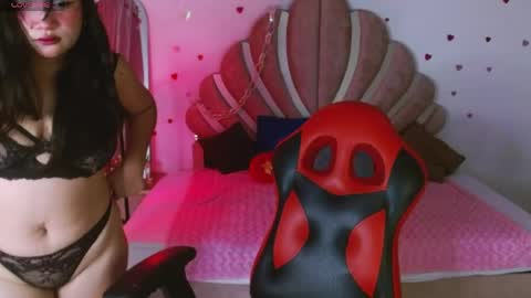 mia online show from 04-27-26, 01:14